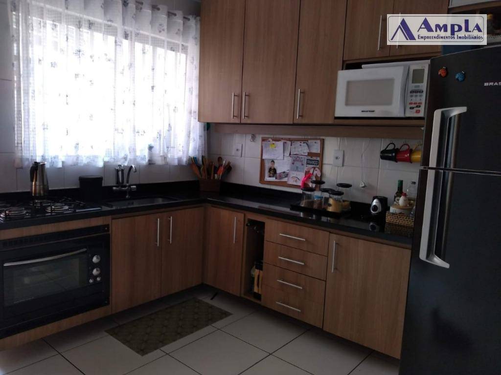 Sobrado à venda com 3 quartos, 179m² - Foto 12