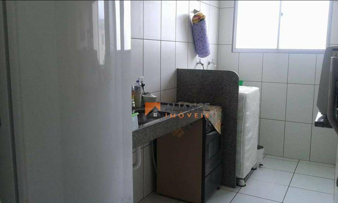 Apartamento à venda com 2 quartos, 46m² - Foto 5