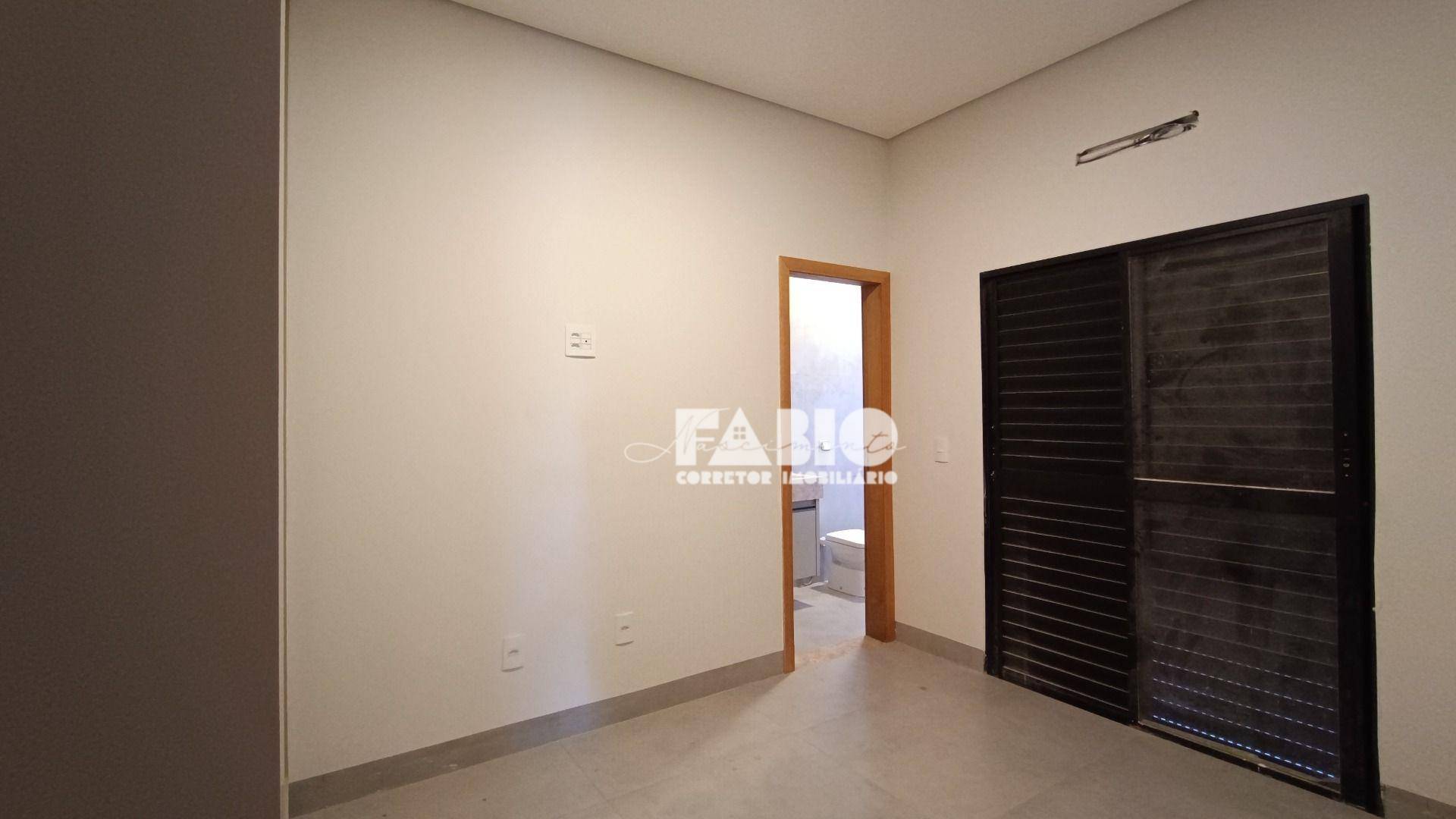 Casa de Condomínio à venda com 4 quartos, 200m² - Foto 17