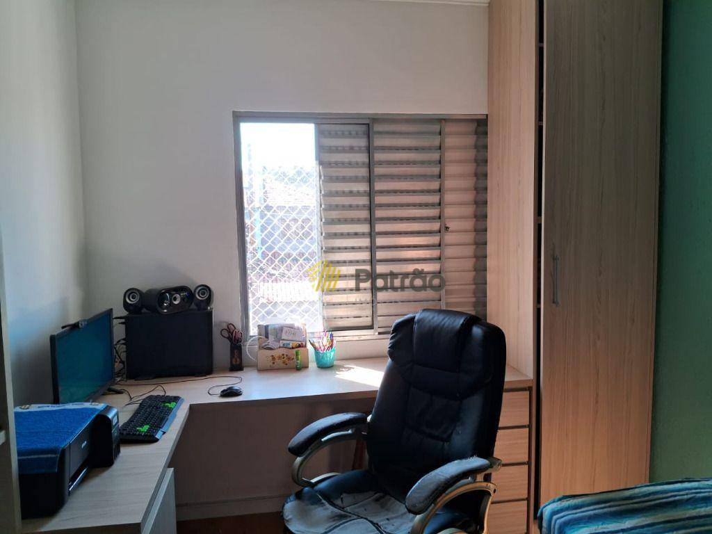 Apartamento à venda com 3 quartos, 75m² - Foto 26