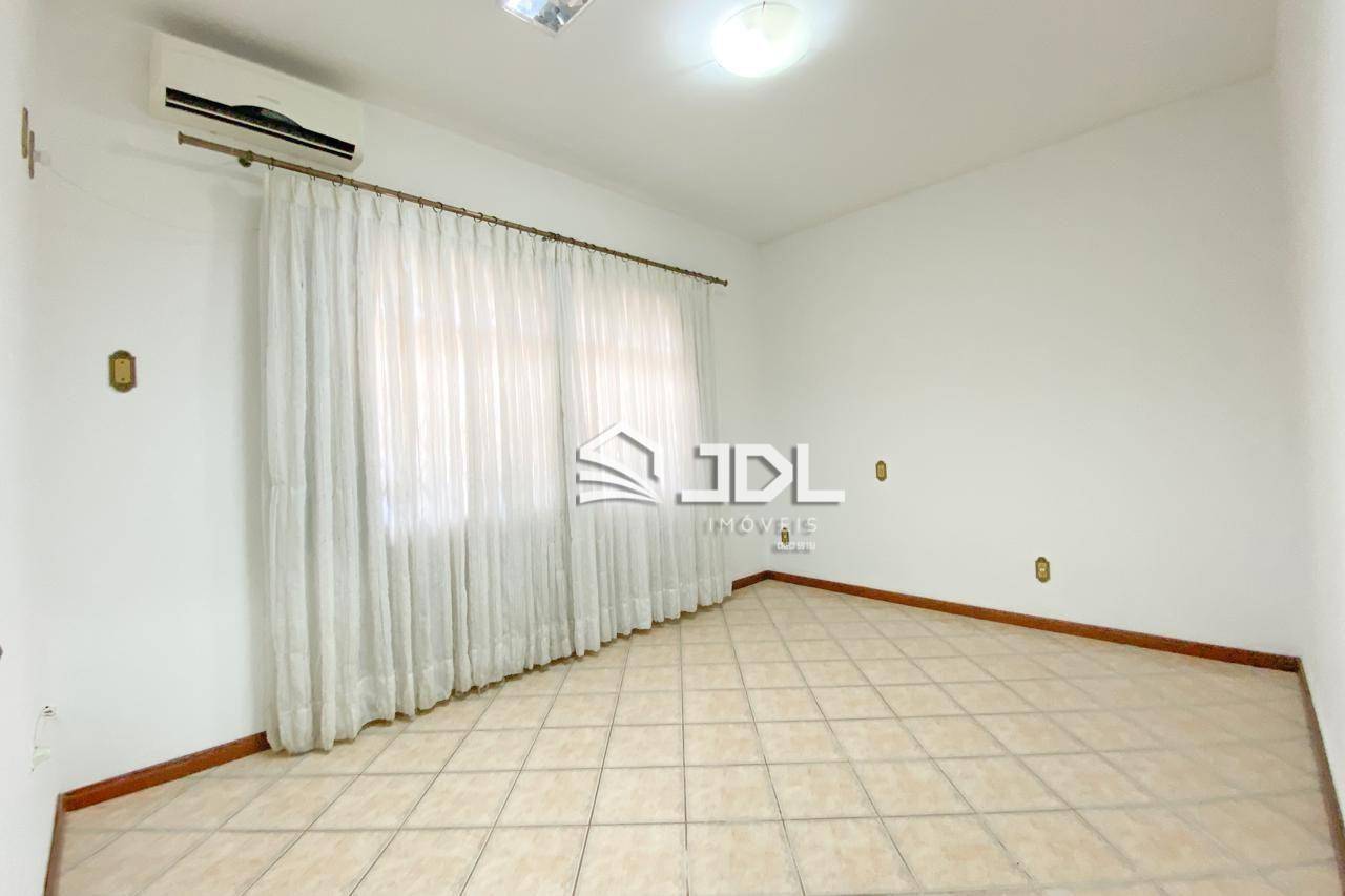 Casa à venda com 2 quartos, 195m² - Foto 16