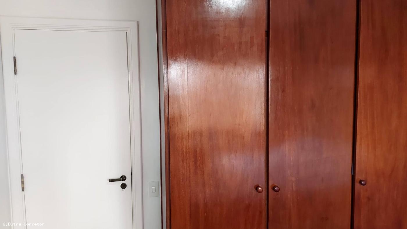 Apartamento à venda com 1 quarto, 50m² - Foto 13