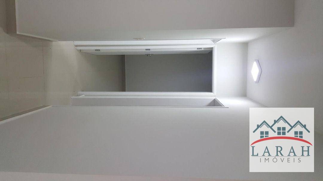 Apartamento para alugar com 2 quartos, 55m² - Foto 15