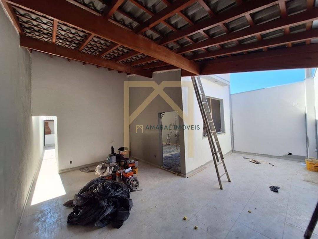 Casa à venda com 2 quartos, 85m² - Foto 15