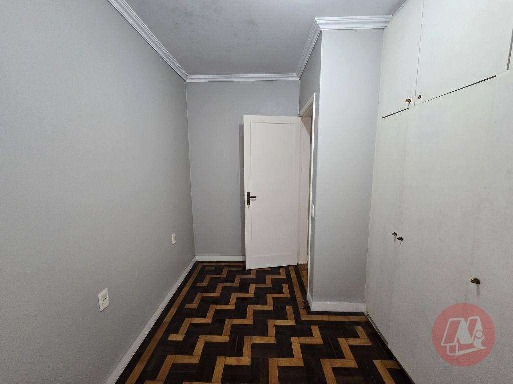 Apartamento para alugar com 3 quartos, 100m² - Foto 14