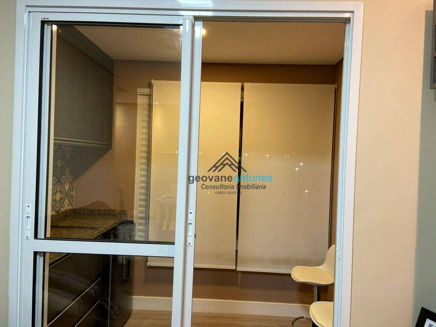 Apartamento à venda com 2 quartos, 62m² - Foto 15