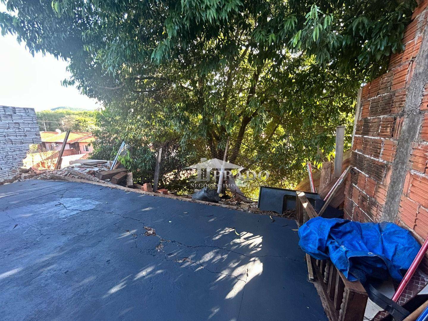 Casa para alugar com 2 quartos, 40m² - Foto 16