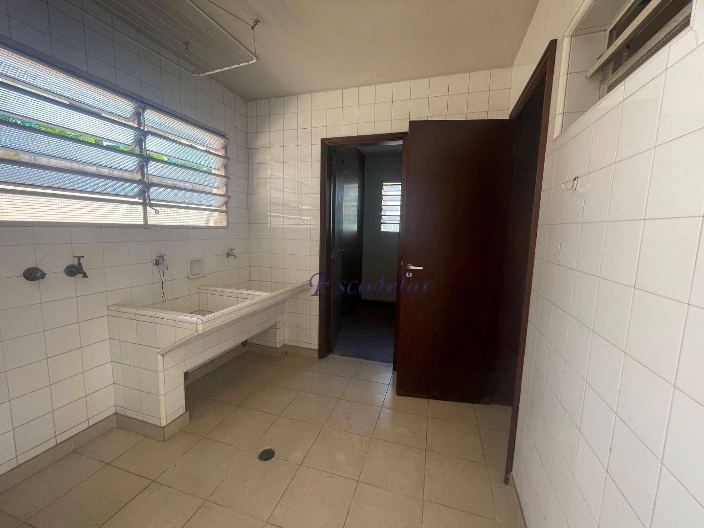 Casa à venda com 4 quartos, 348m² - Foto 40