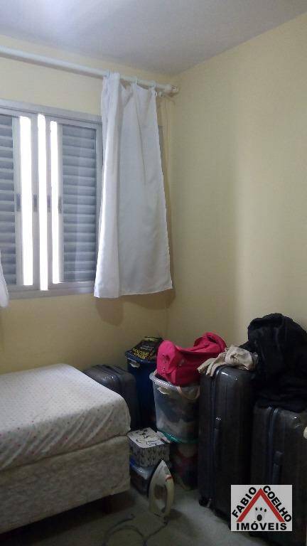 Apartamento à venda com 3 quartos, 76m² - Foto 9