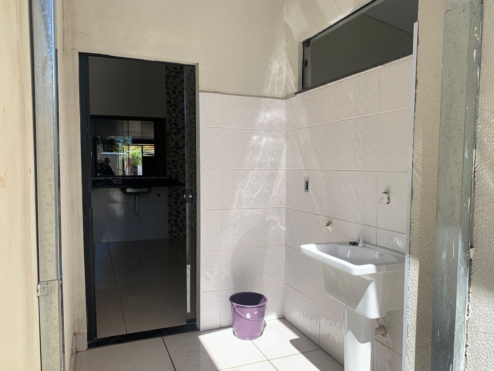 Casa à venda com 2 quartos, 86m² - Foto 4