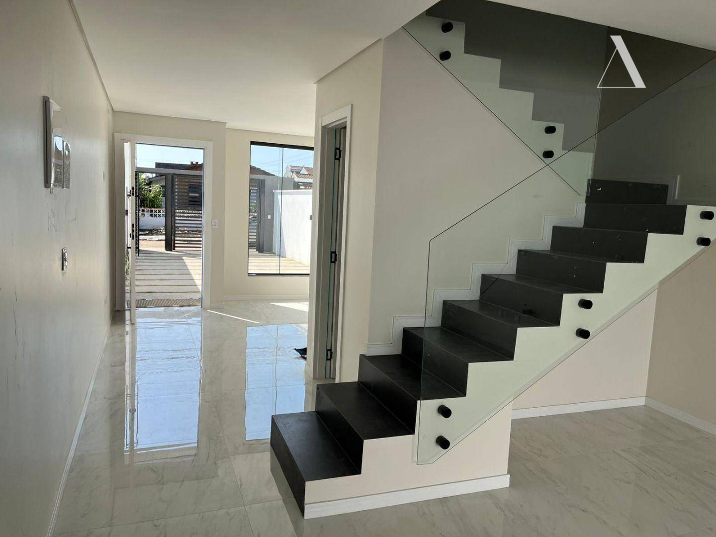 Casa à venda com 3 quartos, 108m² - Foto 5