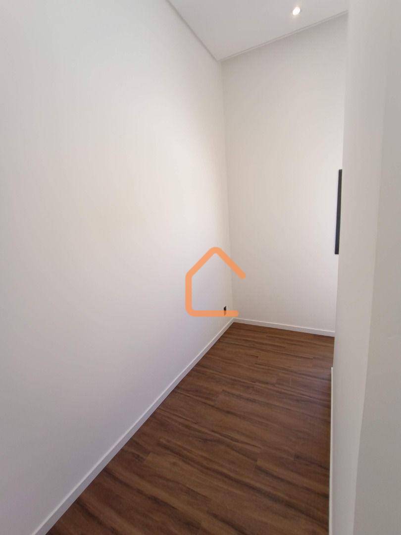 Casa à venda com 3 quartos, 180m² - Foto 17