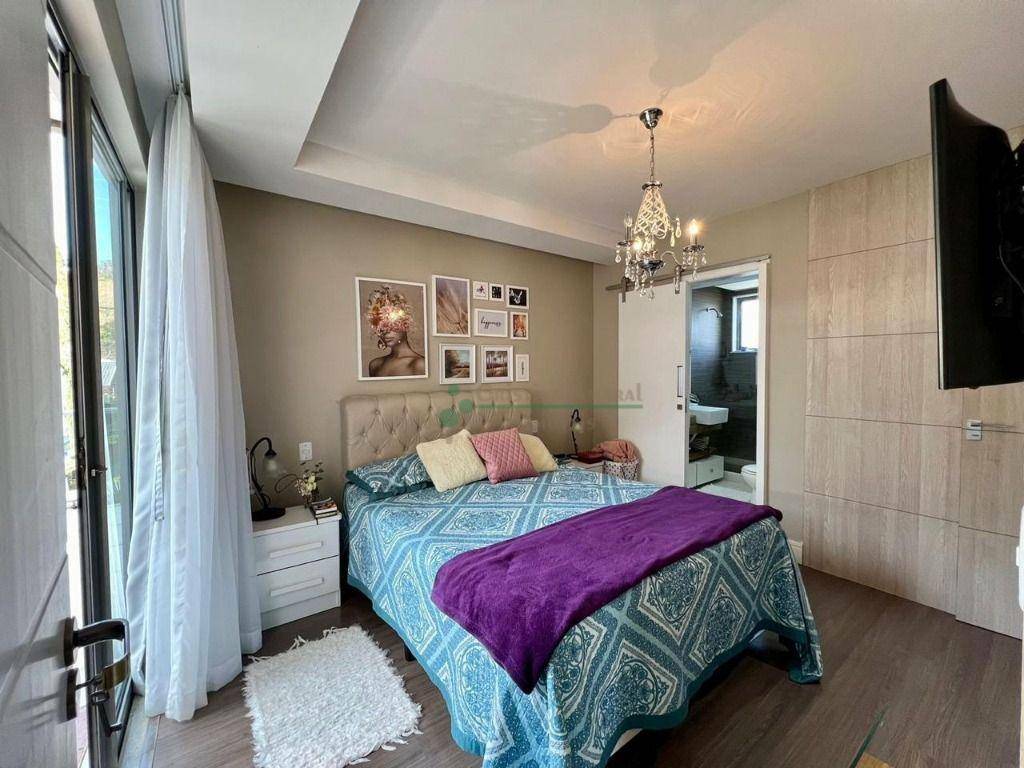 Casa de Condomínio à venda com 3 quartos, 210m² - Foto 38