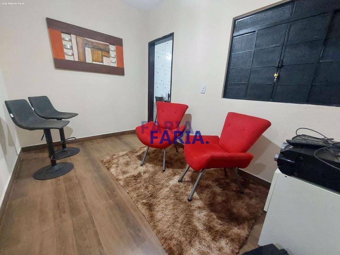 Casa à venda com 3 quartos, 90m² - Foto 6