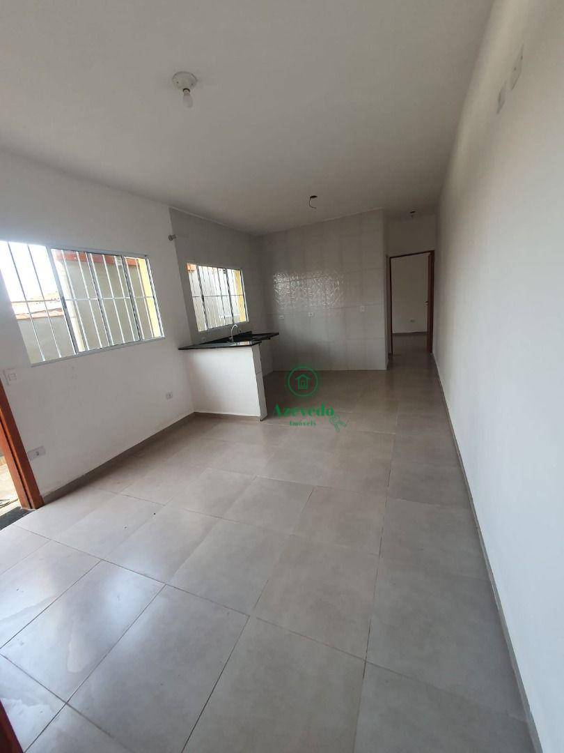 Casa à venda com 2 quartos, 90m² - Foto 5