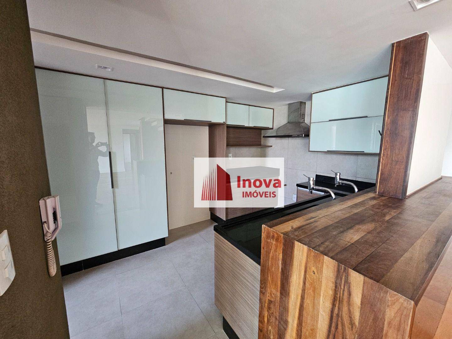 Cobertura à venda com 4 quartos, 280m² - Foto 11