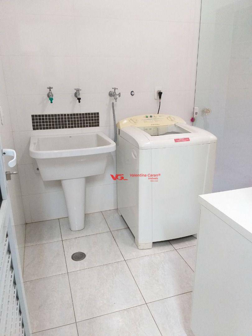 Casa de Condomínio à venda com 3 quartos, 318m² - Foto 13