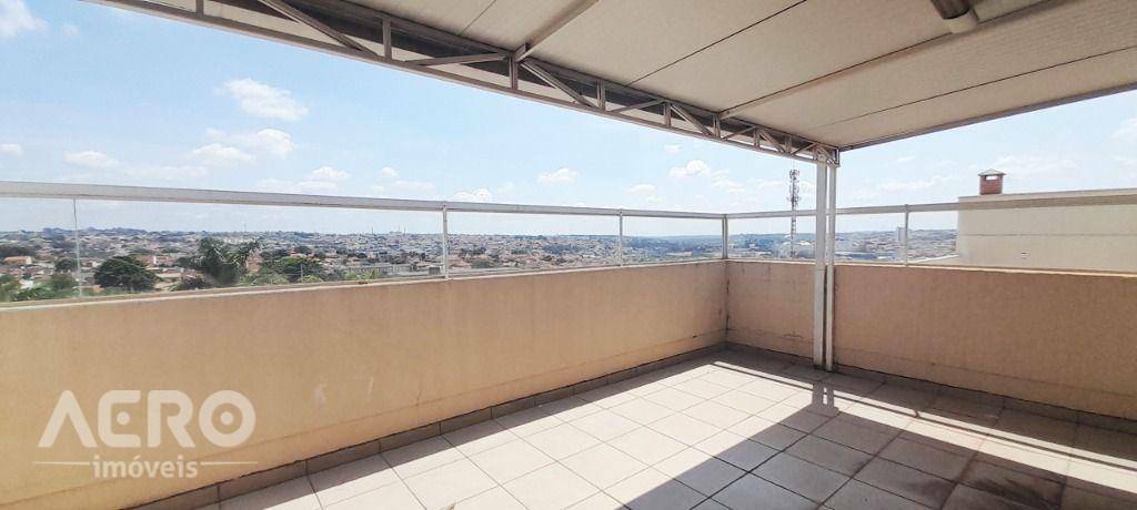 Apartamento à venda com 2 quartos, 120m² - Foto 17