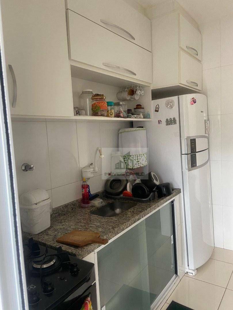 Apartamento à venda com 2 quartos, 74m² - Foto 9