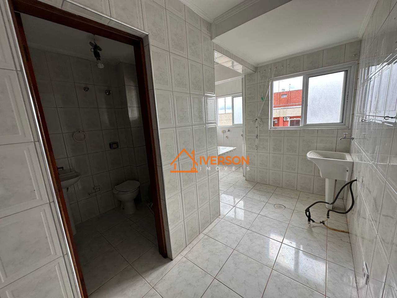 Apartamento à venda com 3 quartos, 131m² - Foto 6