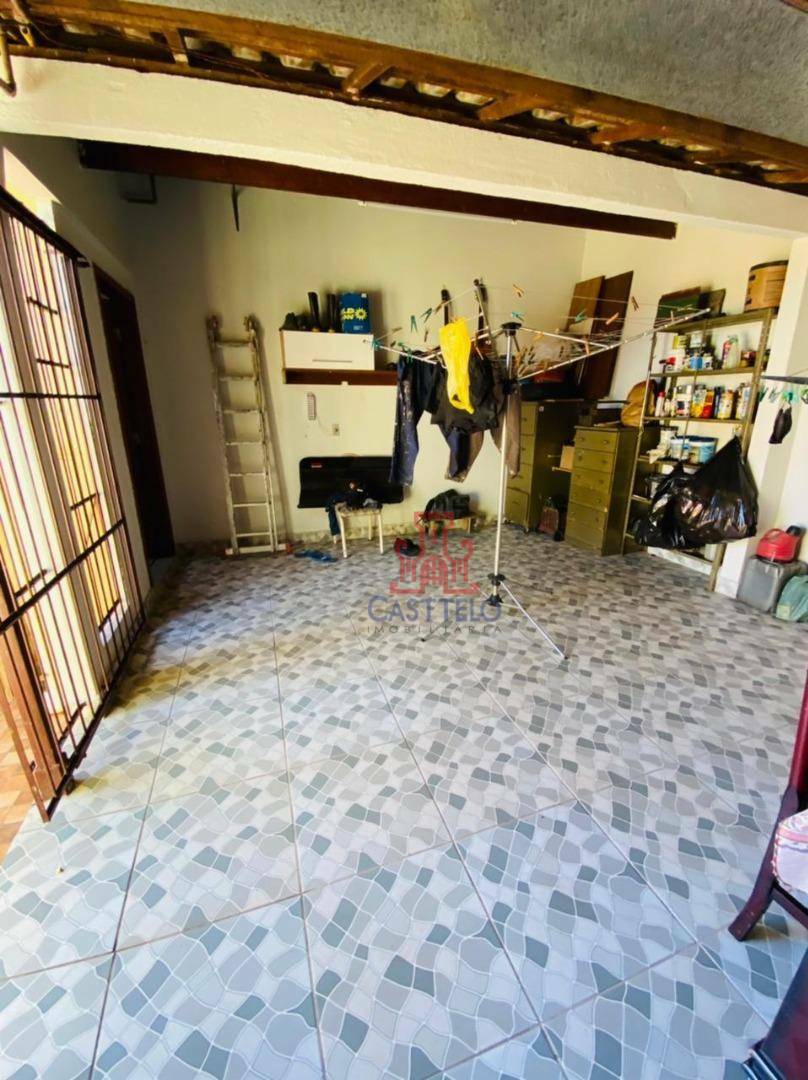 Casa à venda com 3 quartos, 120m² - Foto 5