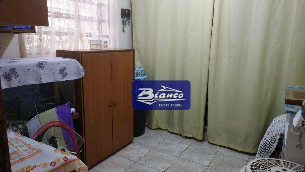 Sobrado à venda com 3 quartos, 124m² - Foto 18