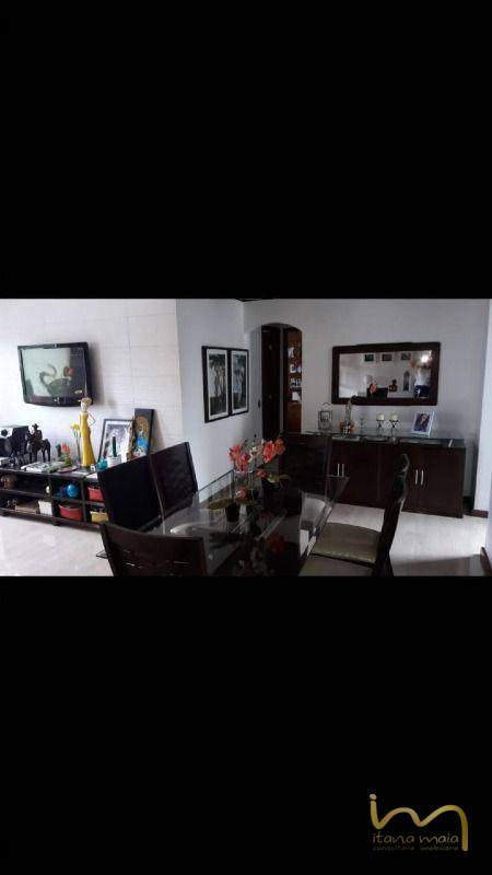 Apartamento à venda com 2 quartos, 106m² - Foto 9