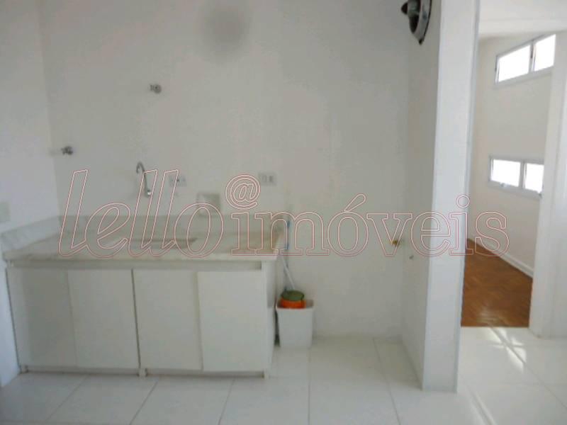 Apartamento para alugar com 2 quartos, 86m² - Foto 10