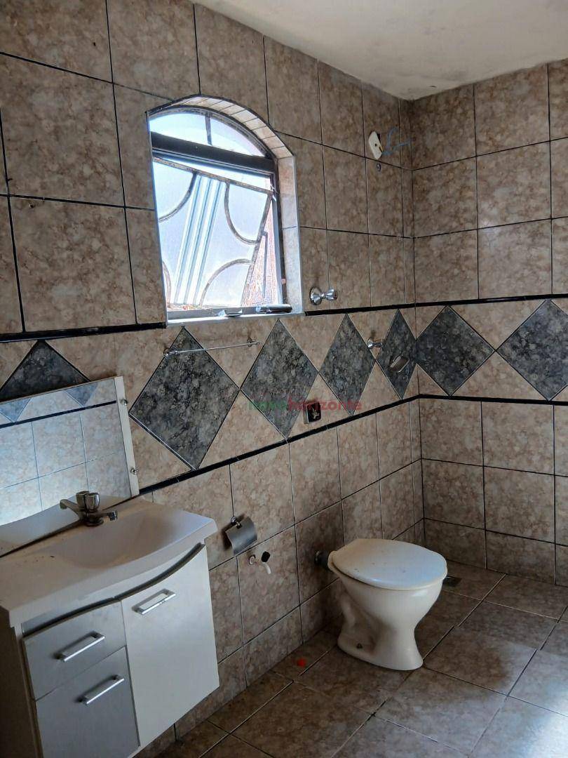 Casa, 3 quartos, 94 m² - Foto 2