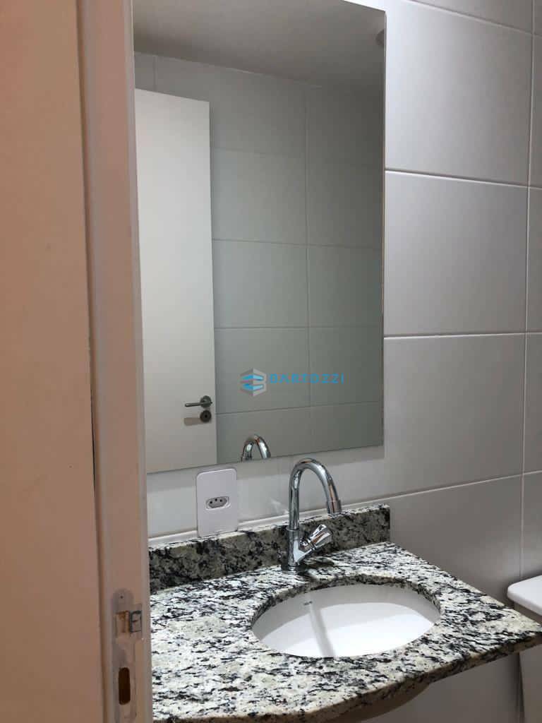 Apartamento à venda com 2 quartos, 61m² - Foto 7