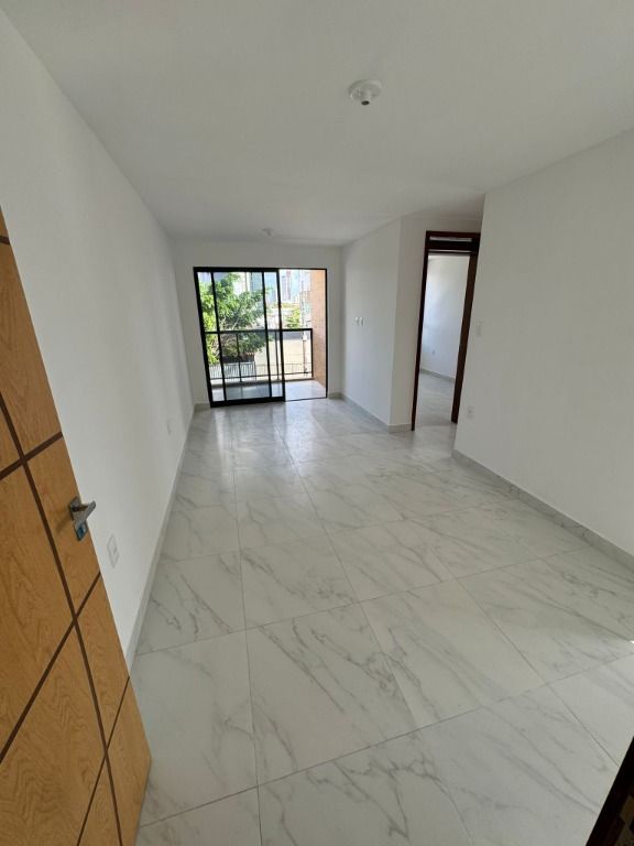 Apartamento à venda com 2 quartos, 51m² - Foto 14