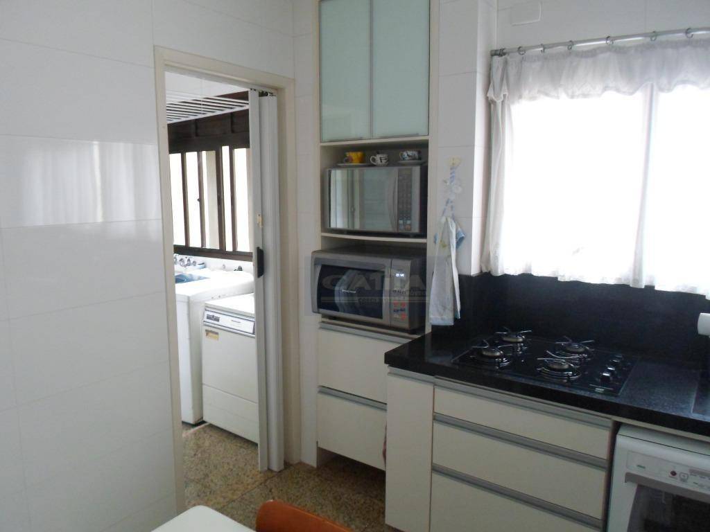 Apartamento à venda com 3 quartos, 84m² - Foto 1