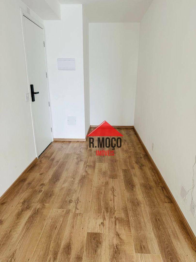 Apartamento à venda com 3 quartos, 65m² - Foto 21