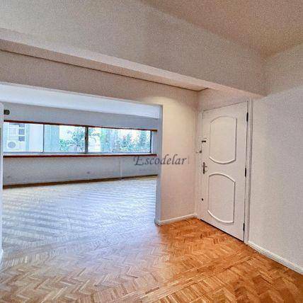 Apartamento para alugar com 2 quartos, 230m² - Foto 2