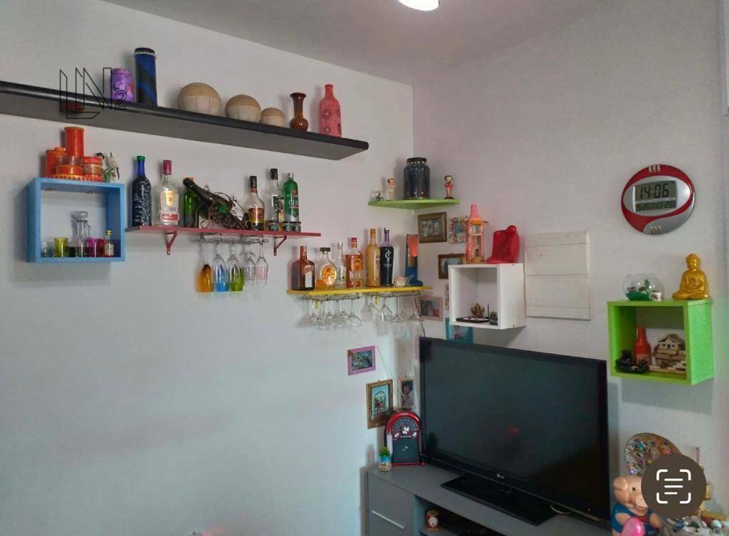 Apartamento à venda com 2 quartos, 69m² - Foto 6