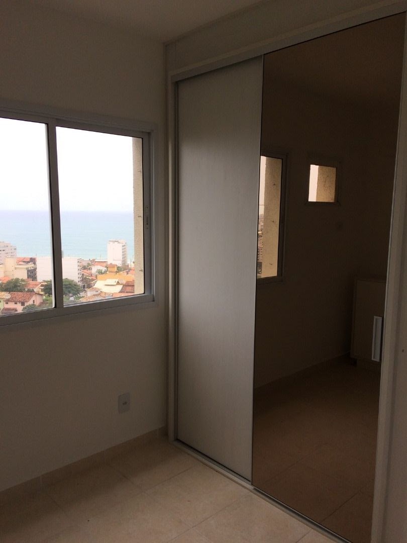 Apartamento à venda com 3 quartos, 77m² - Foto 1