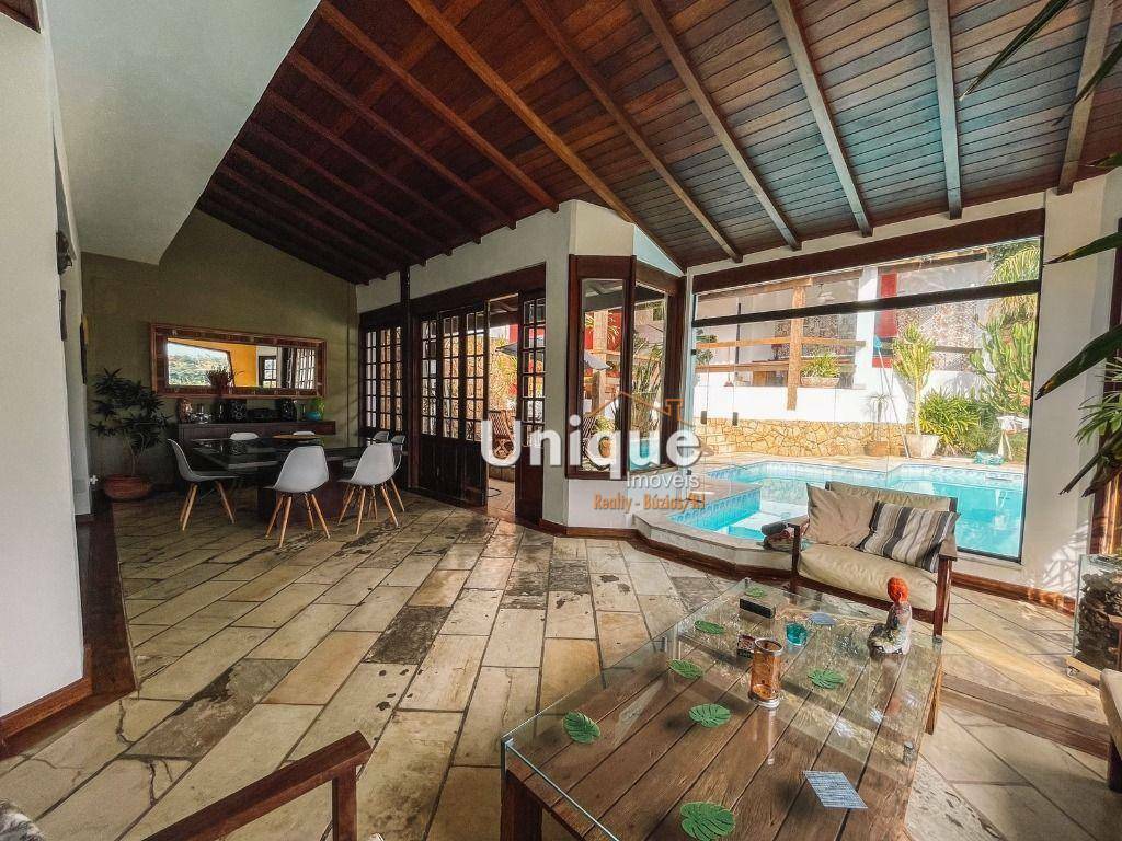 Casa de Condomínio à venda com 4 quartos, 270m² - Foto 7