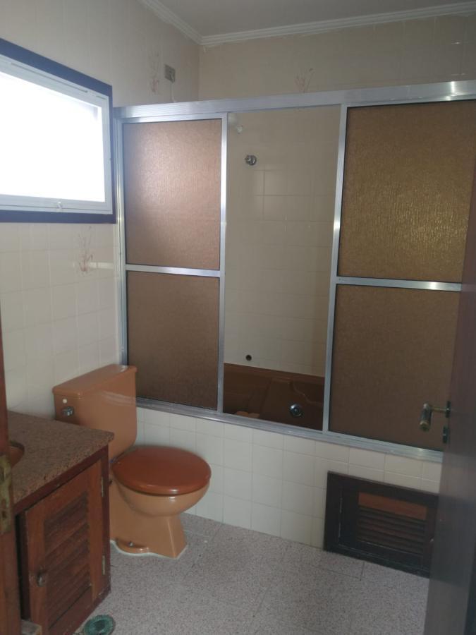 Casa à venda com 5 quartos, 300m² - Foto 25