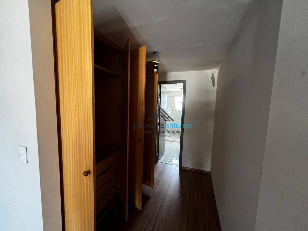 Cobertura à venda com 3 quartos, 300m² - Foto 10