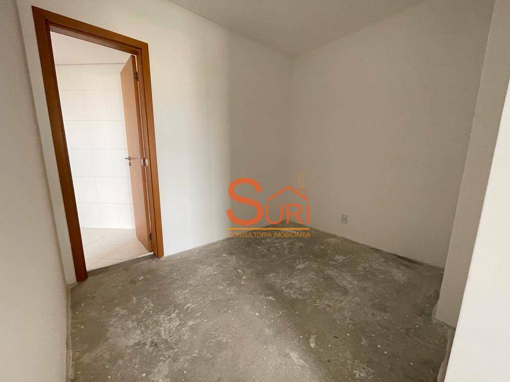 Apartamento à venda com 3 quartos, 160m² - Foto 19