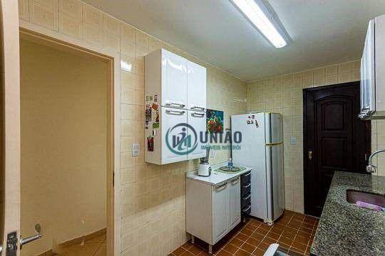 Apartamento à venda com 2 quartos, 80m² - Foto 10