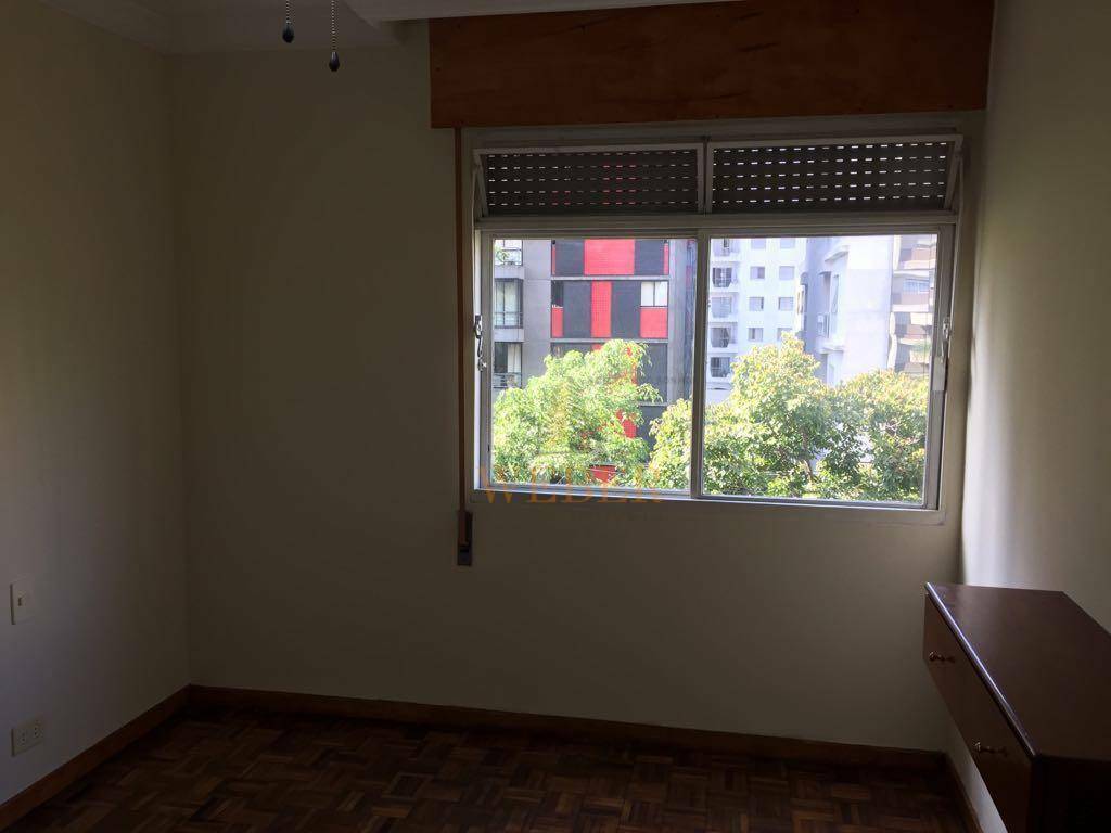 Apartamento à venda com 3 quartos, 105m² - Foto 4