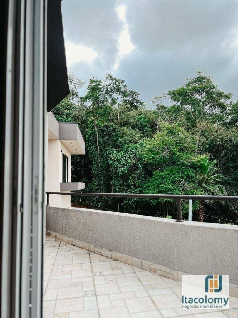 Casa de Condomínio à venda com 4 quartos, 350m² - Foto 16