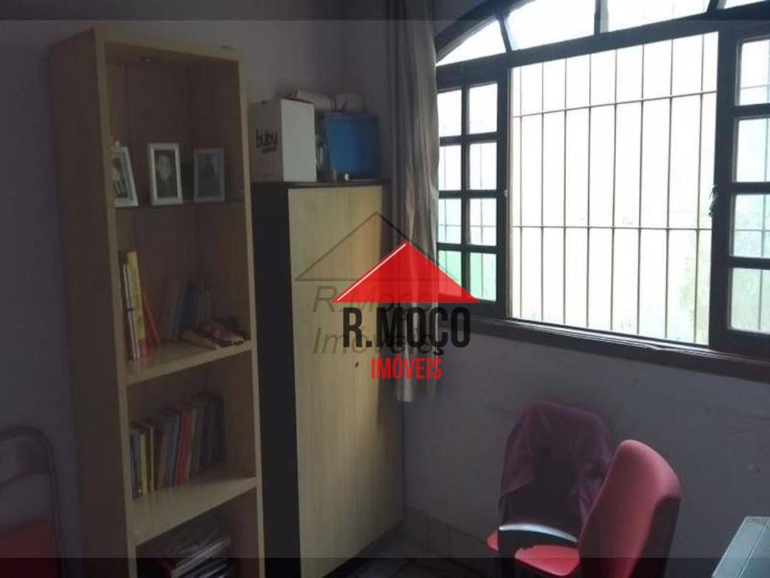 Sobrado à venda com 2 quartos, 141m² - Foto 18