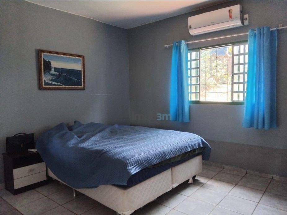 Chácara à venda com 2 quartos, 190m² - Foto 14