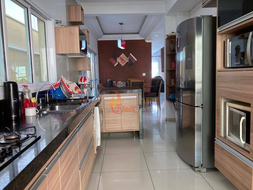 Sobrado à venda com 3 quartos, 283m² - Foto 13