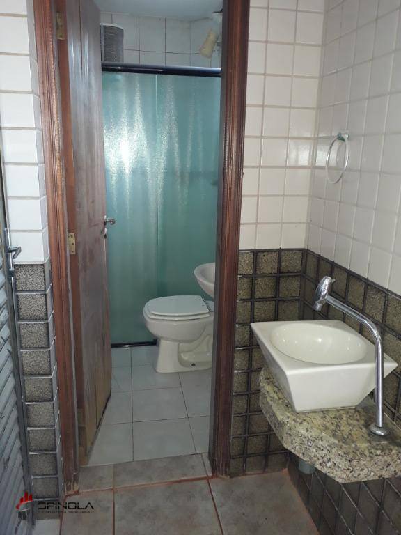 Apartamento à venda com 3 quartos, 180m² - Foto 47