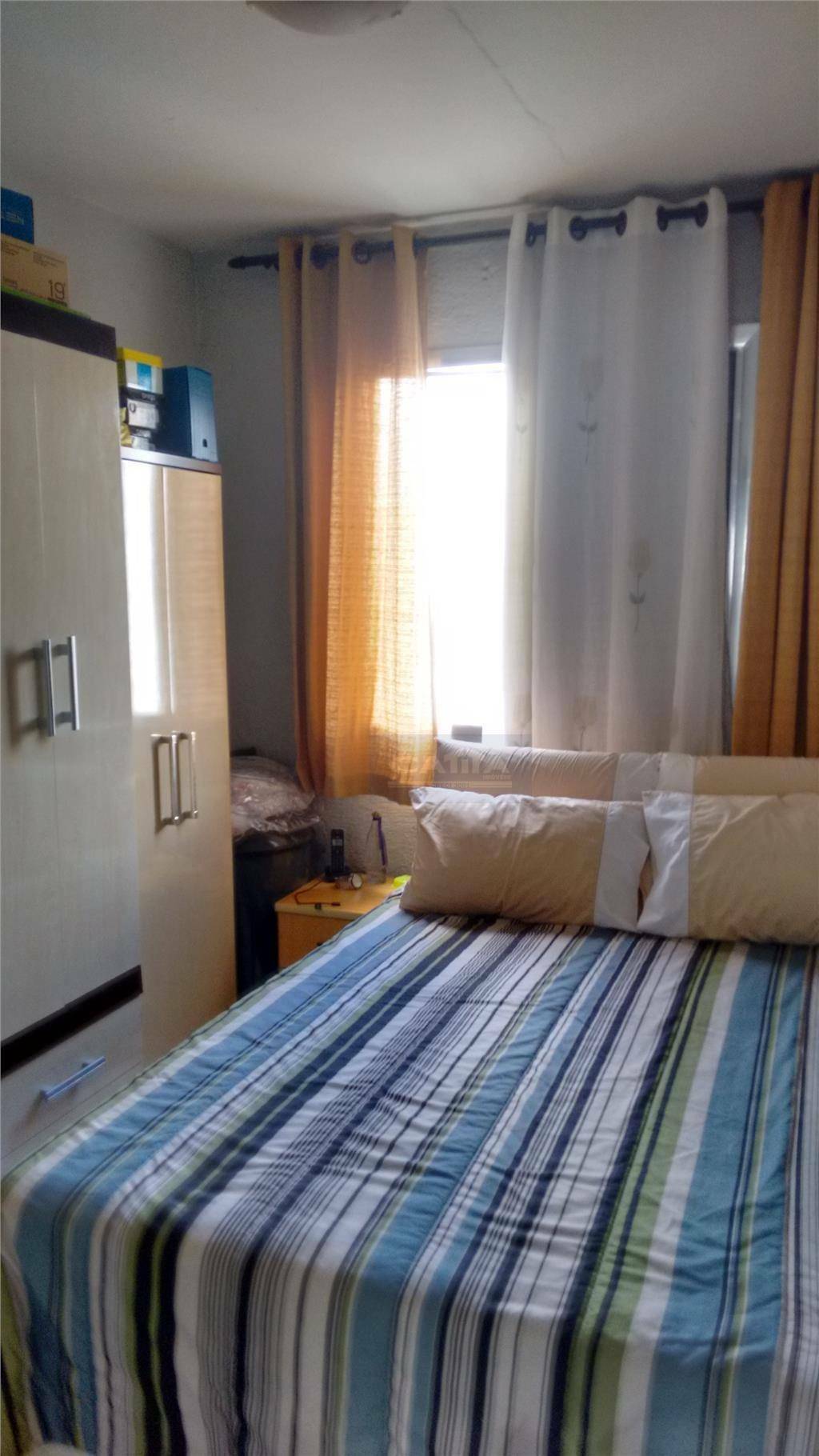 Apartamento à venda com 2 quartos, 48m² - Foto 11