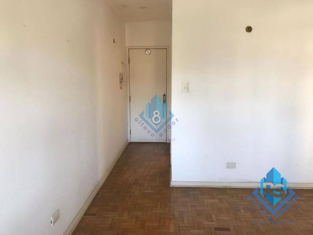 Apartamento à venda com 2 quartos, 67m² - Foto 17