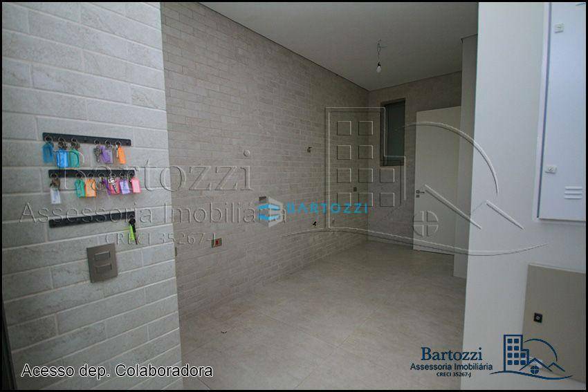 Sobrado à venda com 6 quartos, 950m² - Foto 17